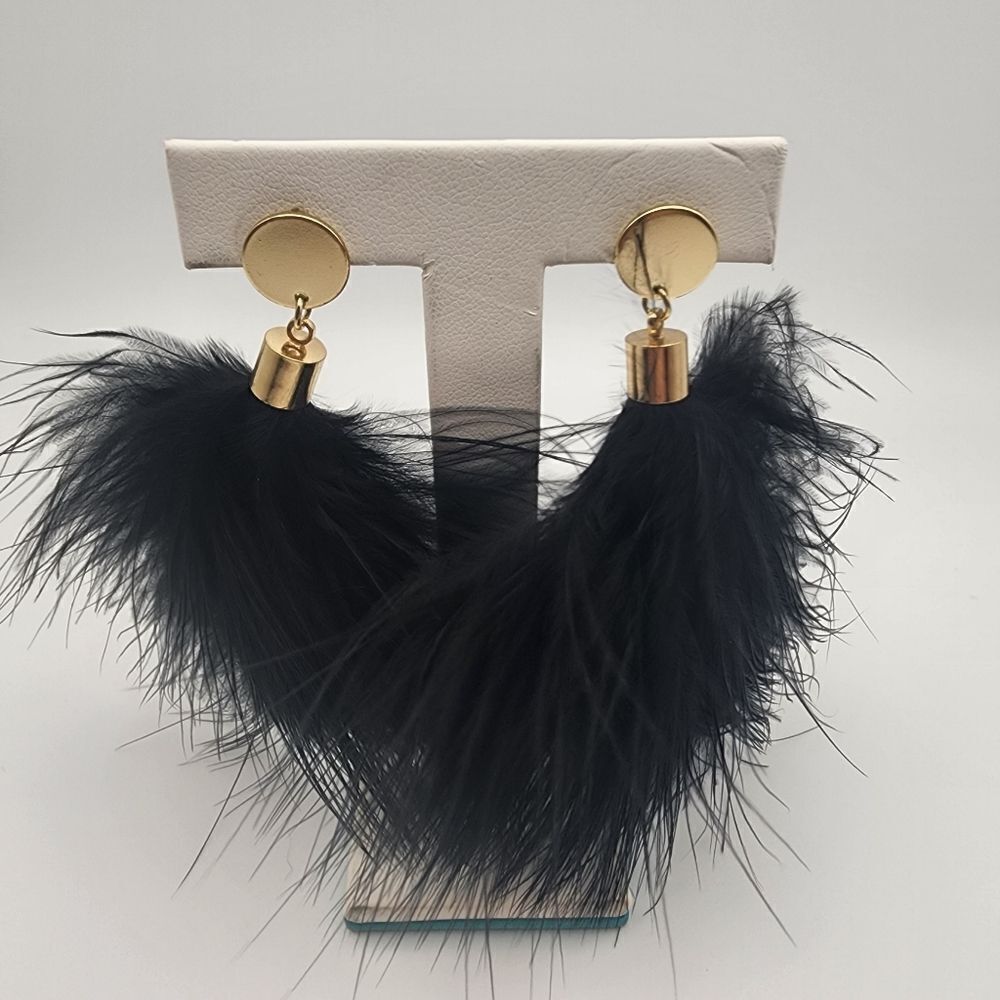 NWOT Molly Phillips Black Feather Earrings